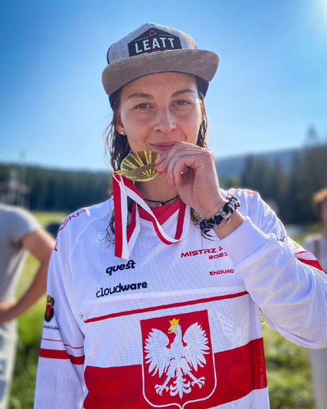 Katarzyna Burek podczas zawodów Enduro